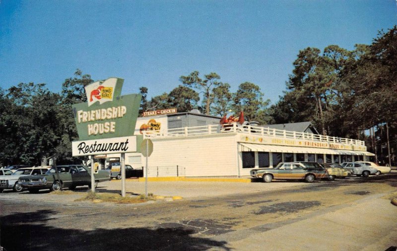 Friendship House Restaurant, Gulfport, Biloxi, MS Roadside '60s Vintage Postcard