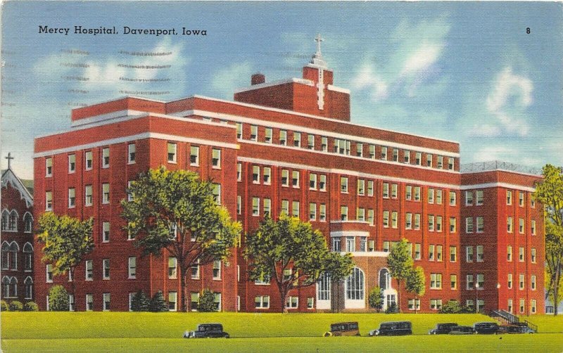 Davenport Iowa 1939 Postcard Mercy Hospital