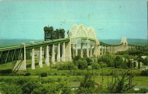 Postcard International Bridge connecting Canada and USA in Michigan 1970