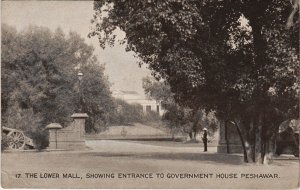 PC PAKISTAN, PESHAWAR, GOVERNMENT HOUSE, Vintage Postcard (b43279)