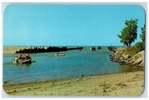 New Buffalo MI, Home Of The Great Lakes Reggata Boat Races Vintage Postcard