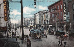 Trenton New Jersey Broad Street Trolley Street Car Vintage Postcard AA71111