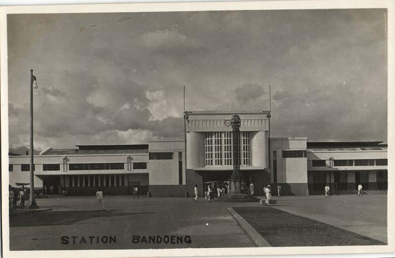 indonesia, JAVA BANDUNG, Railway Station (1920s) RPPC Postcard