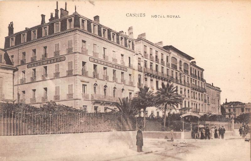 BR72304 cannes  hotel royal  france