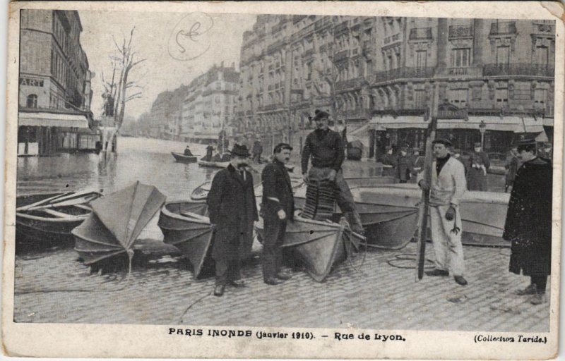 CPA PARIS 12e - Paris inondé - Rue de Lyon (64194)