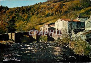 Postcard Modern Surroundings of Issoire (Puy de Dome) The Couze Besse and Old...
