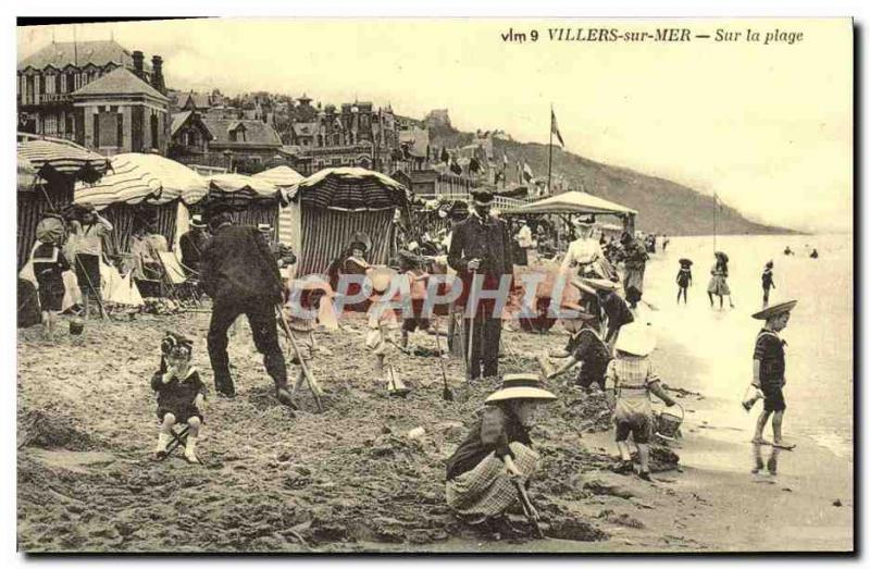 COPY Villers Sur Mer Children On The Beach