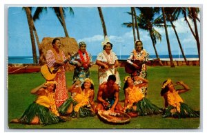 Pounding Poi at Waikiki Hula Show Honolulu Hawaii HI Chrome Postcard L18