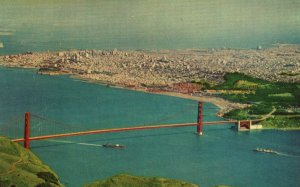 Postcard Beyond Golden Gate Bridge Is Beautiful Hills San Francisco California