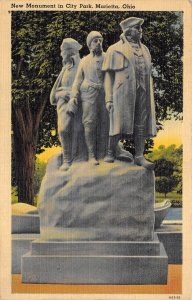 Marietta Ohio 1940s Postcard New Monument In City Park