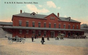 B. & M. RAILROAD STATION TRAIN DEPOT HAVERHILL MASSACHUSETTS POSTCARD (c. 1910)