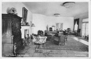 US86 Denmark Fredensborg Hotel Frederik IV og Stoe Kro  royalty