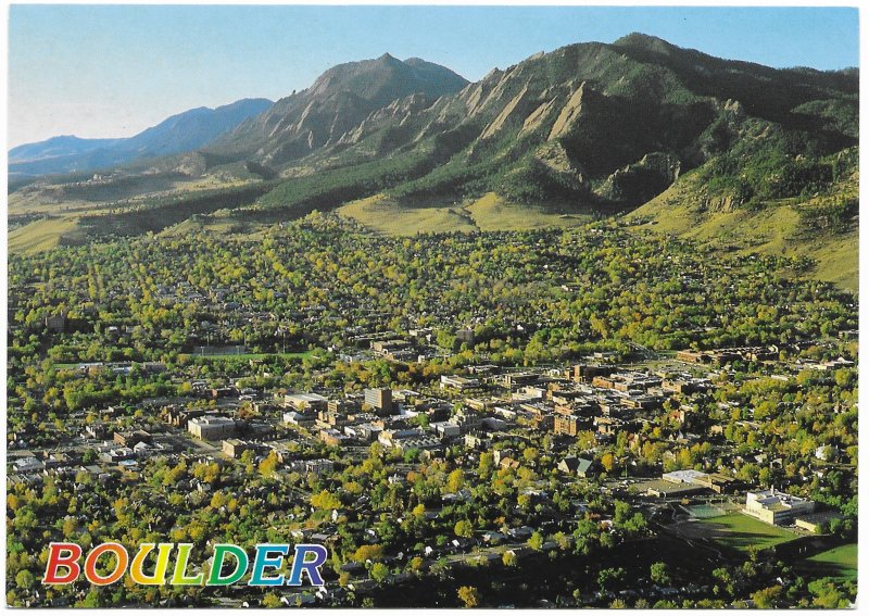 US Colorado.Boulder - Aerial View.  Mint Card. Beautiful Colorado.