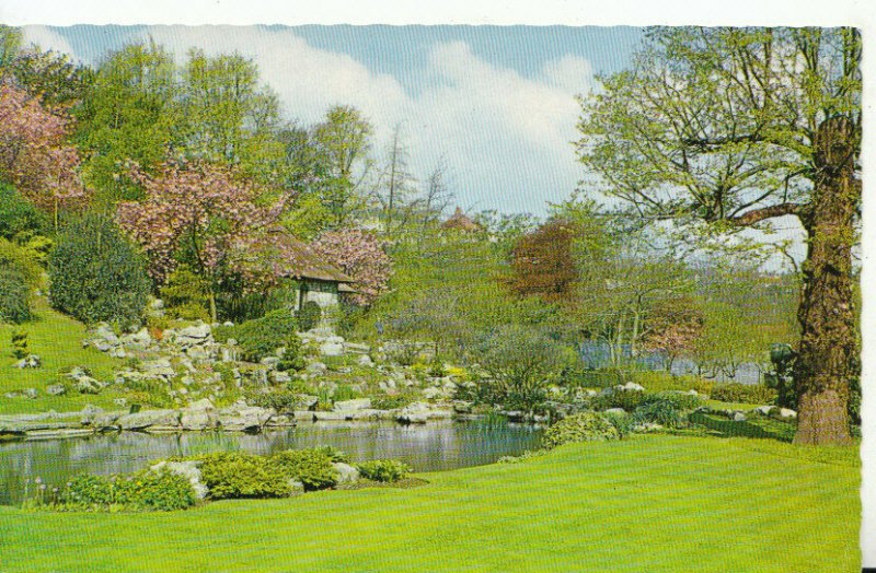 Sussex Postcard - The Rockery - Preston Park - Brighton - Ref TZ814