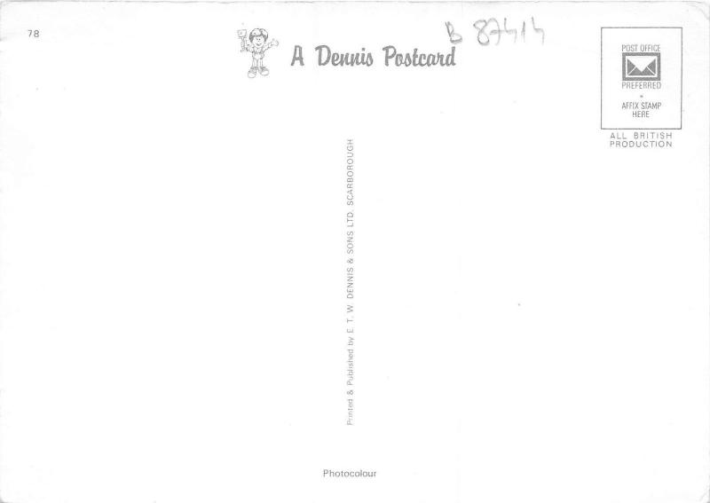 B87414 sunrise over north bay scarborough   uk