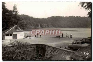 Postcard Modern L & # 39Auvergne Picturesque And Tourist Lac Pavin The house ...