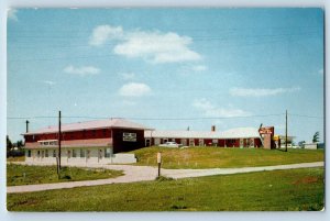 Harlan Iowa IA Postcard The All New Hi-way Motel Inn Exterior Street Scene