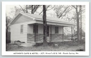 Reeds Spring MissouriMothers Cafe & MotelSpent the Night Here 19631950s B&W 