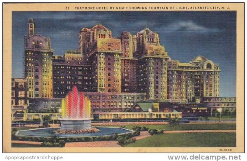 New Jersey Atlantic City Traymore Hotel By Night Showing Fountain Of Light 1941