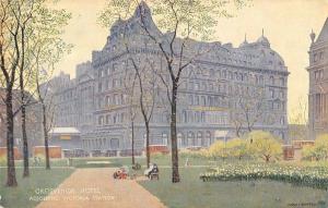 BR81299 grosvenor hotel adjoining victoria station london  uk