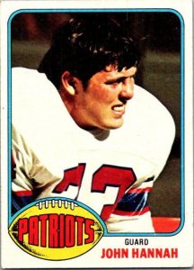 1976 Topps Football Card John Hannah New England Patriots sk4417