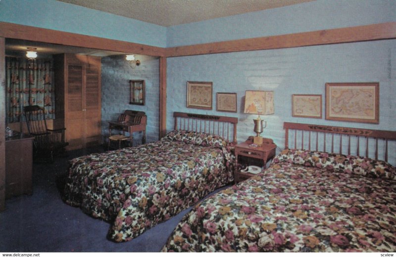 SAN LUIS OBISPO , California , 1950-60s ; Room , Mount Vernon