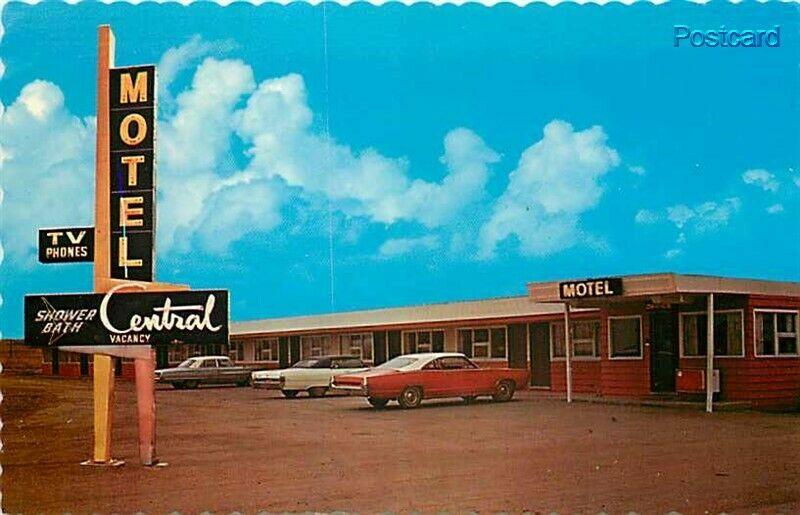 Canada, Saskatchewan, Swift Current, Central Motel, Dexter Color No. 26003-C