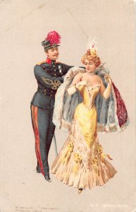 Love Romance Military Soldier offers Fur Coat Fashion Lady postcard B919