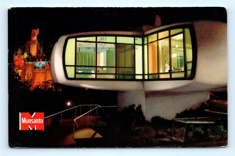 Postcard CA Anaheim Disneyland Monsanto Home of The Future R62