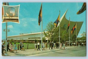 New York City New York NY Postcard General Motors Futurama Building 1965 Vintage