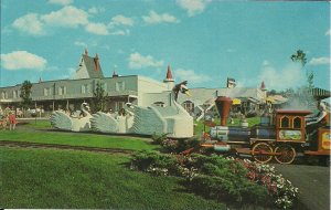 Lancaster PA, Dutch Wonderland AMUSEMENT PARK, Miniature Train, Swan Ride 1960s