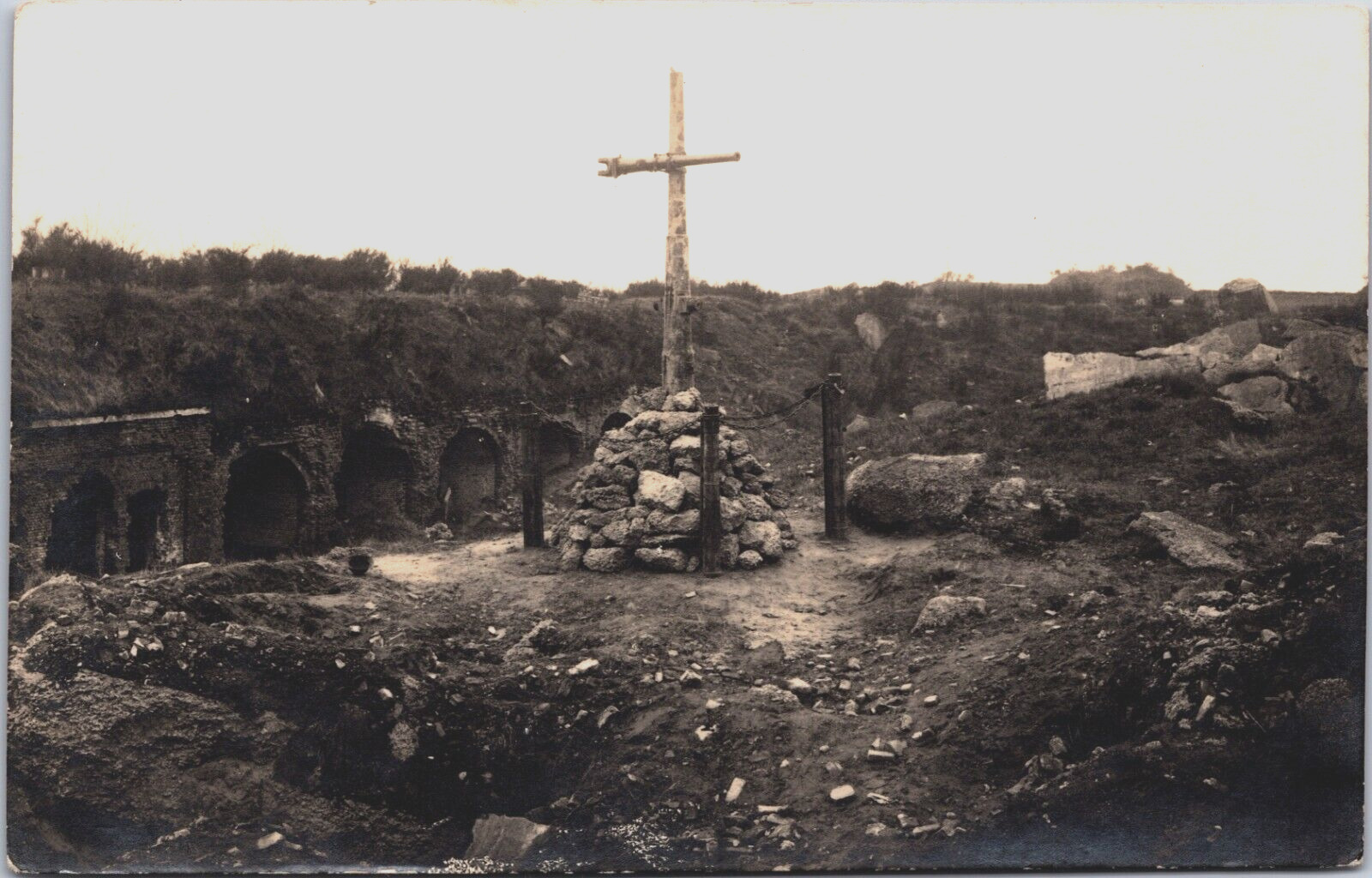 Monument Eleve Sur le Terrain de la Poudriere Fort De Merxem WW1 RPPC ...