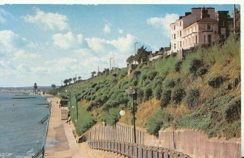 Essex Postcard - Dovercourt - The Cliffs - Ref TZ343