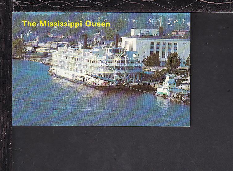 Riverboat,Mississippi Queen Postcard 