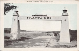 Frankfort MI Marine Gateway USA Unused Kropp Linen Postcard H40