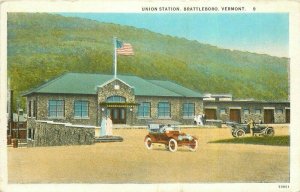 Brattleboro Vermont Union Station automobiles Hughes Teich Postcard 21-10658