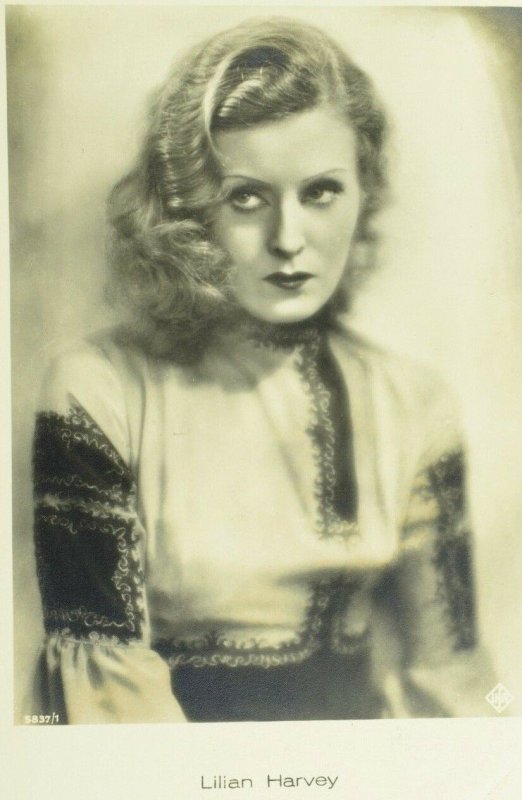 1930's RPPC Lilian Harvey Movie Star Ross Verlag Dutch Real Photo Postcard 4P108