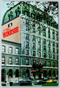 Windsor Hotel, Large Letter Mural, Montreal, Quebec, Chrome Postcard