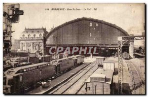 Bordeaux - Hall of South Station - train station and the interesting building...