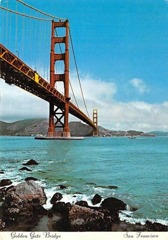 Golden Gate Bridge, San Francisco, California 