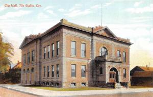 THE DALLES, OR Oregon       CITY HALL     Wasco County     c1910's Postcard