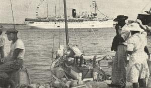 bahamas, Steamer S.S. New Northland entering Nassau Harbour (1947)