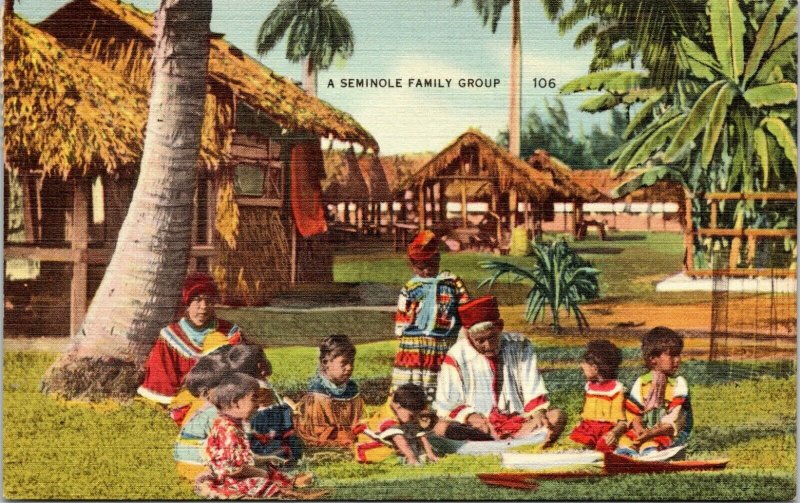 postcard Florida Native American - A Seminole Family Group