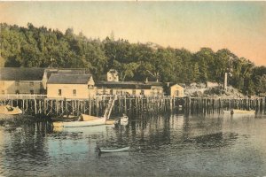 Postcard 1920s Maine Boothbay Harbor Pine Legged buildings Albertype 23-12516