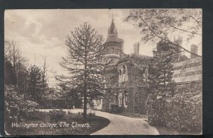 Berkshire Postcard - Wellington College, The Towers     RS16934