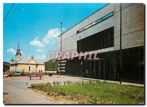 Postcard Modern Salgotarjan Jurij Gagarin Altalanos iskola