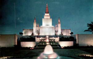 California Oakland The Mormon Temple