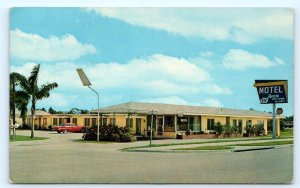 AVON PARK, Florida FL ~ Roadside AVON MOTEL 1967 Highlands County Postcard