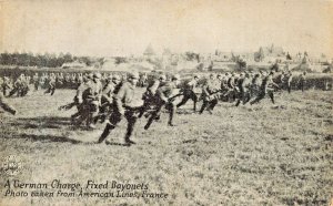 German Soldiers Charge-Fixed Bayonets Photo from American French Lines WW1 PSTCD