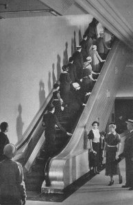 Marshall Field & Co CHICAGO, IL Department Store ESCALATOR Art Deco '40s Vintage